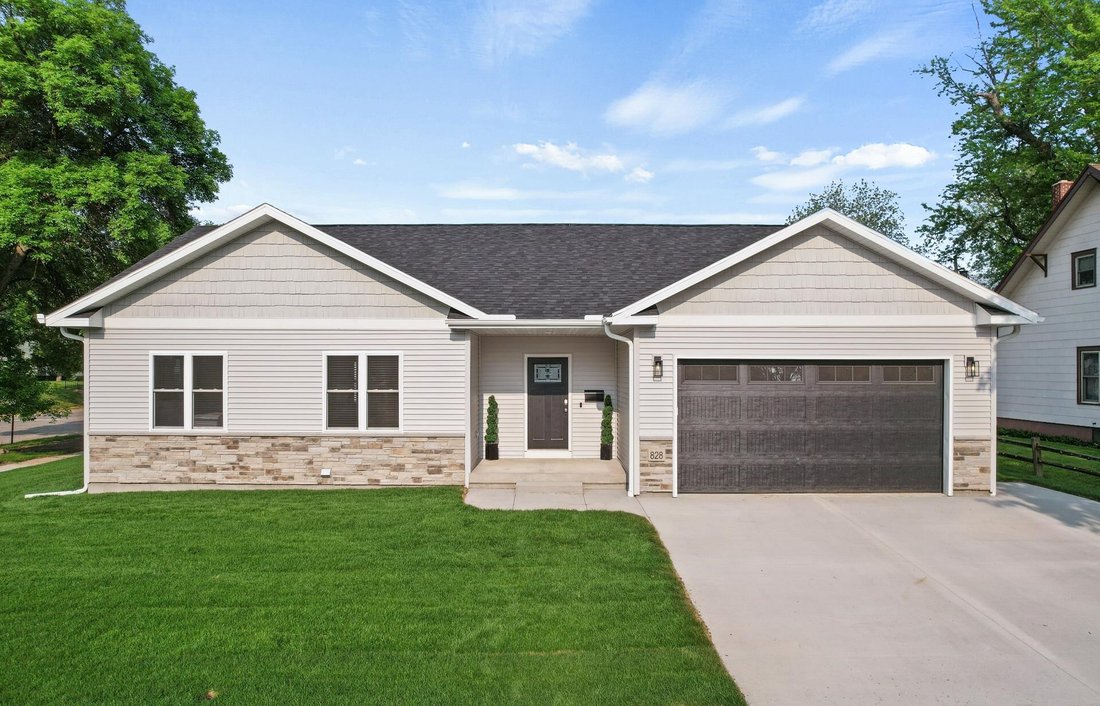 House in Wisconsin Dells, Wisconsin, United States 1 - 18489986