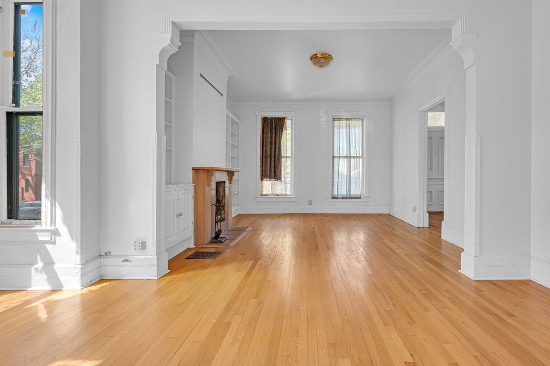 House in Chicago, Illinois, United States 5 - 18491078