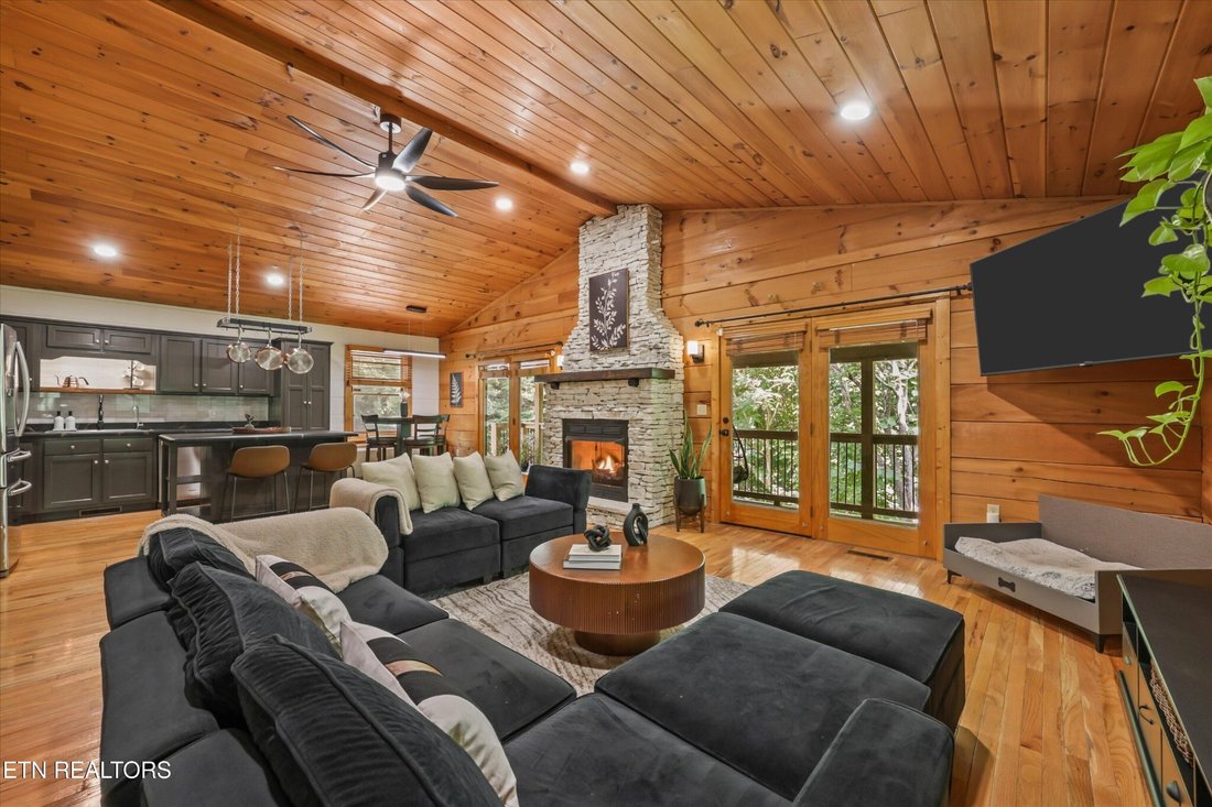 House in Sevierville, Tennessee, United States 3 - 18491215