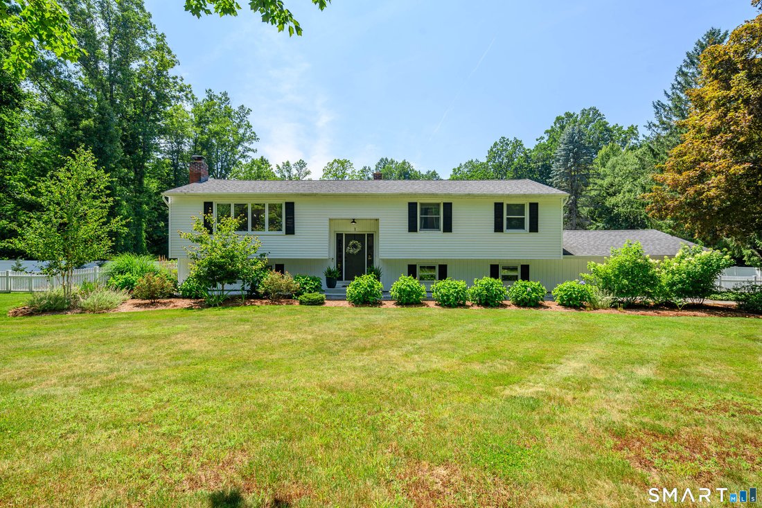 House in Newtown, Connecticut, United States 1 - 18490402