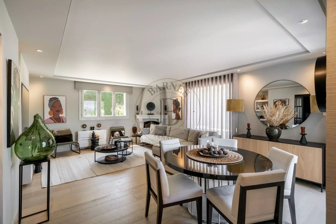 Villa in Mougins, Provence-Alpes-Côte d'Azur, France 4 - 18064395
