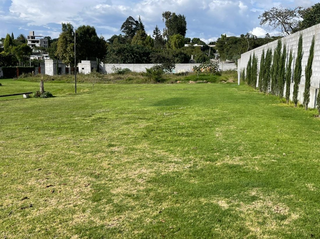 Land in Quito, Pichincha, Ecuador 2 - 18491273