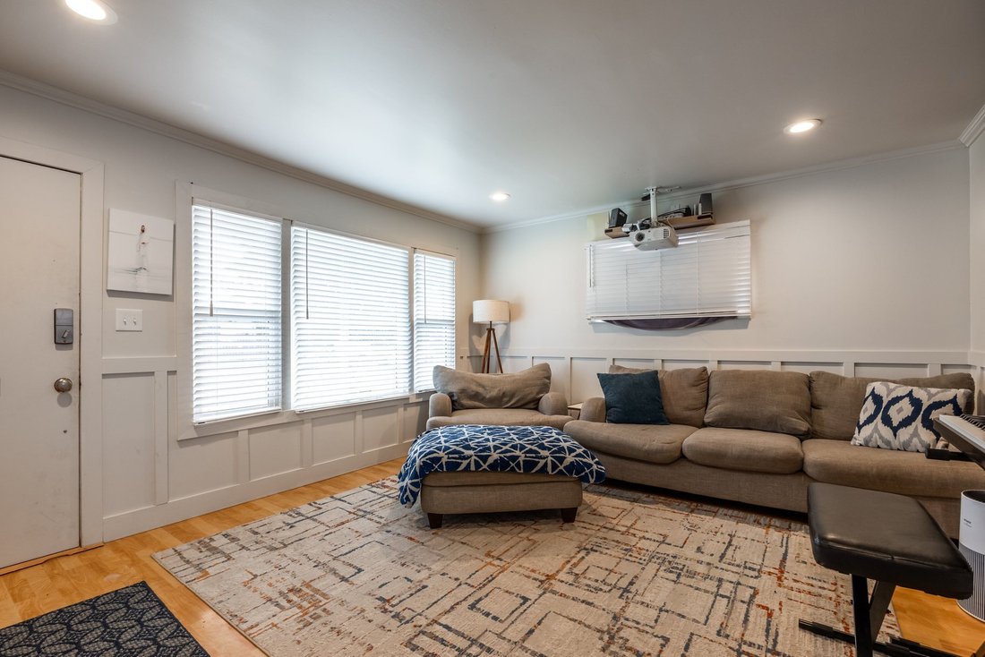 House in Sandy, Utah, United States 3 - 18491793