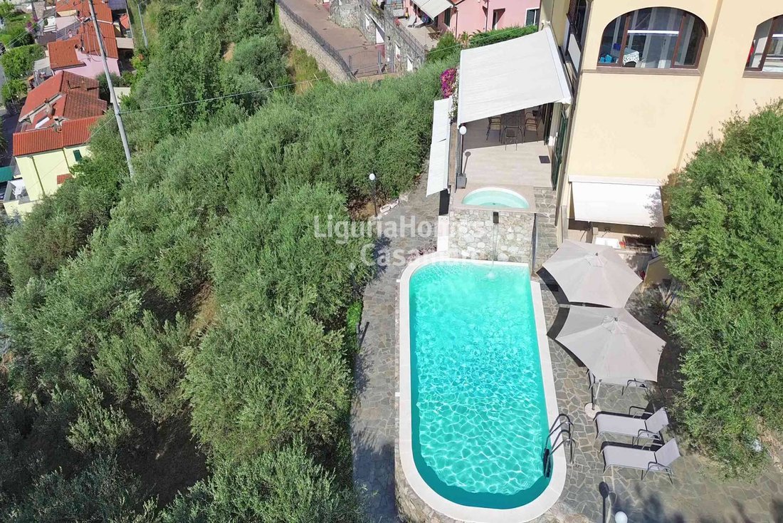 Apartment in Magliolo, Liguria, Italy 2 - 18489793