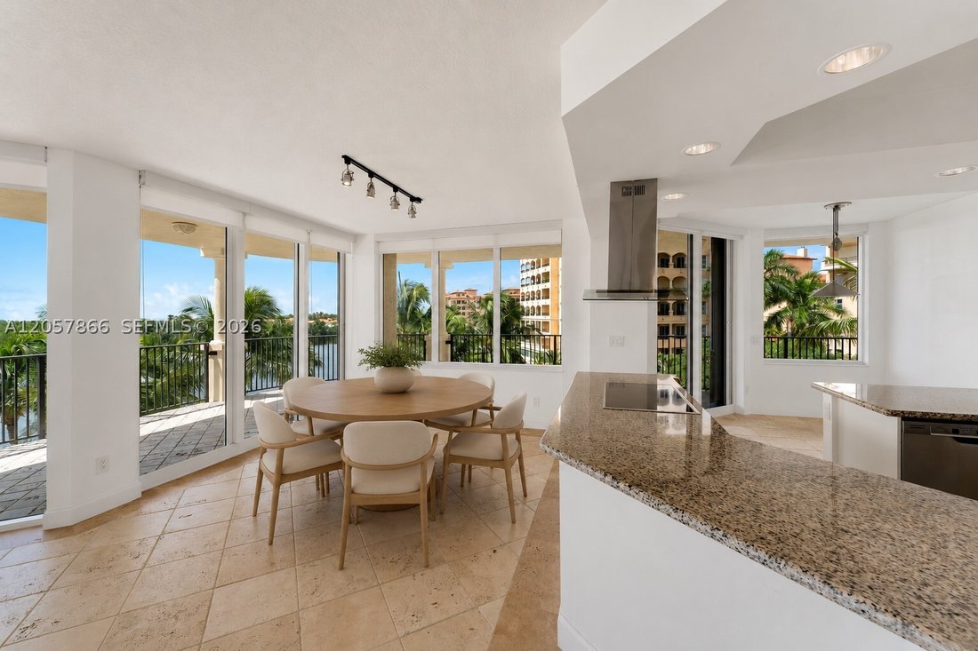 Condominio a Coral Gables, Florida, Stati Uniti 4 - 18489843