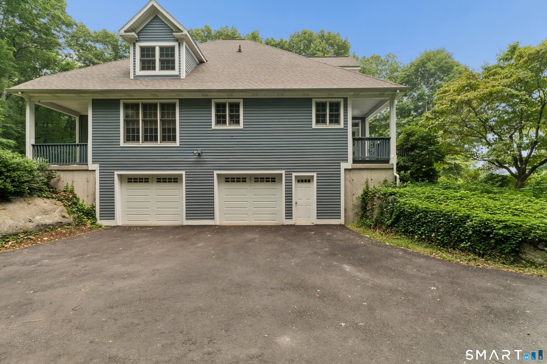 House in Newtown, Connecticut, United States 3 - 18490423