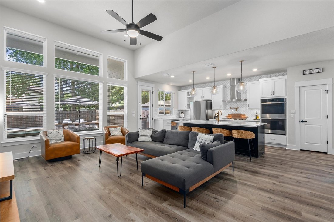 House in Austin, Texas, United States 5 - 18489948