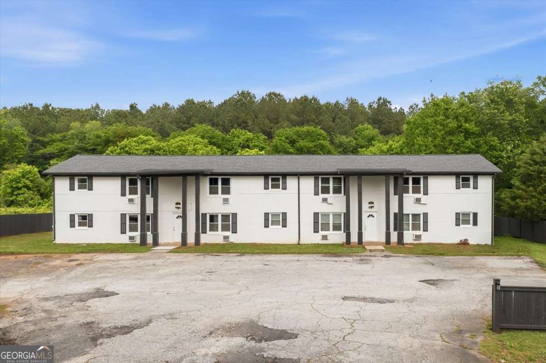 Cedartown, Georgia, United States 1 - 18490766