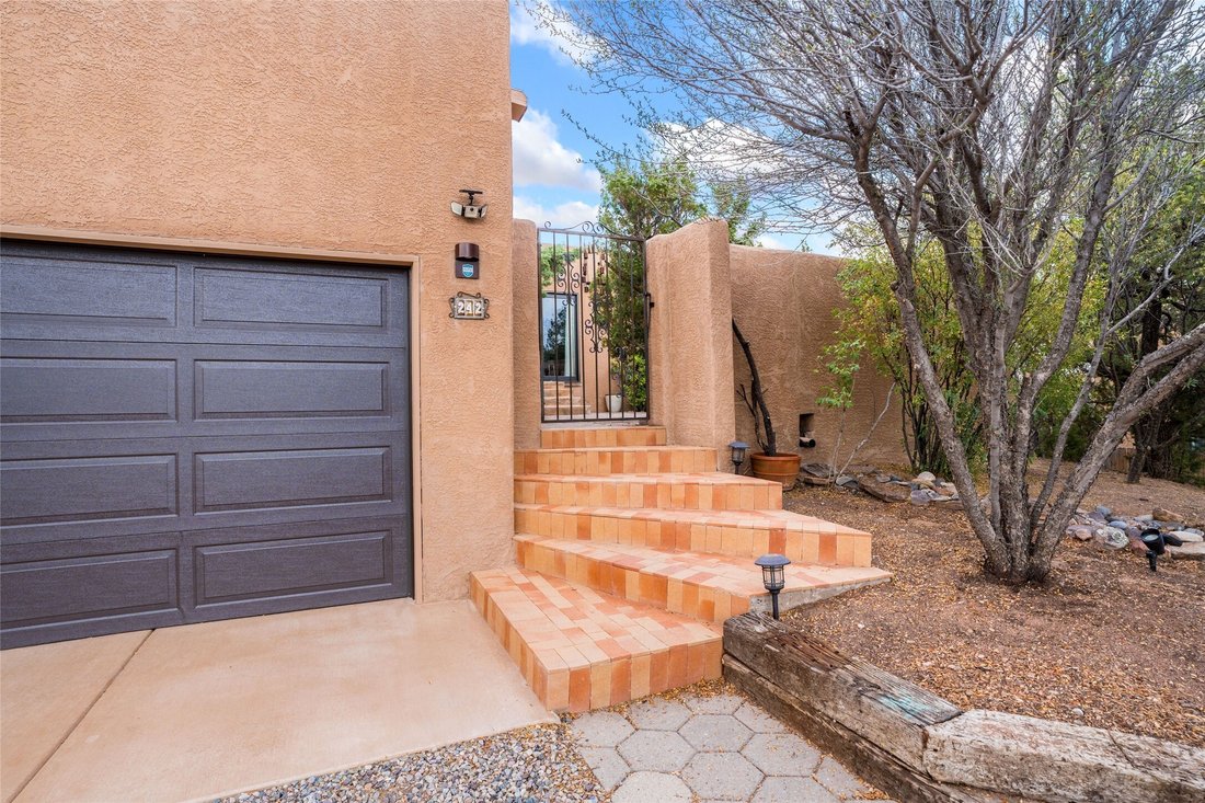 House in Santa Fe, New Mexico, United States 3 - 18489622