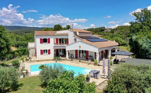 Maison à Flayosc, Provence-Alpes-Côte d'Azur, France 1