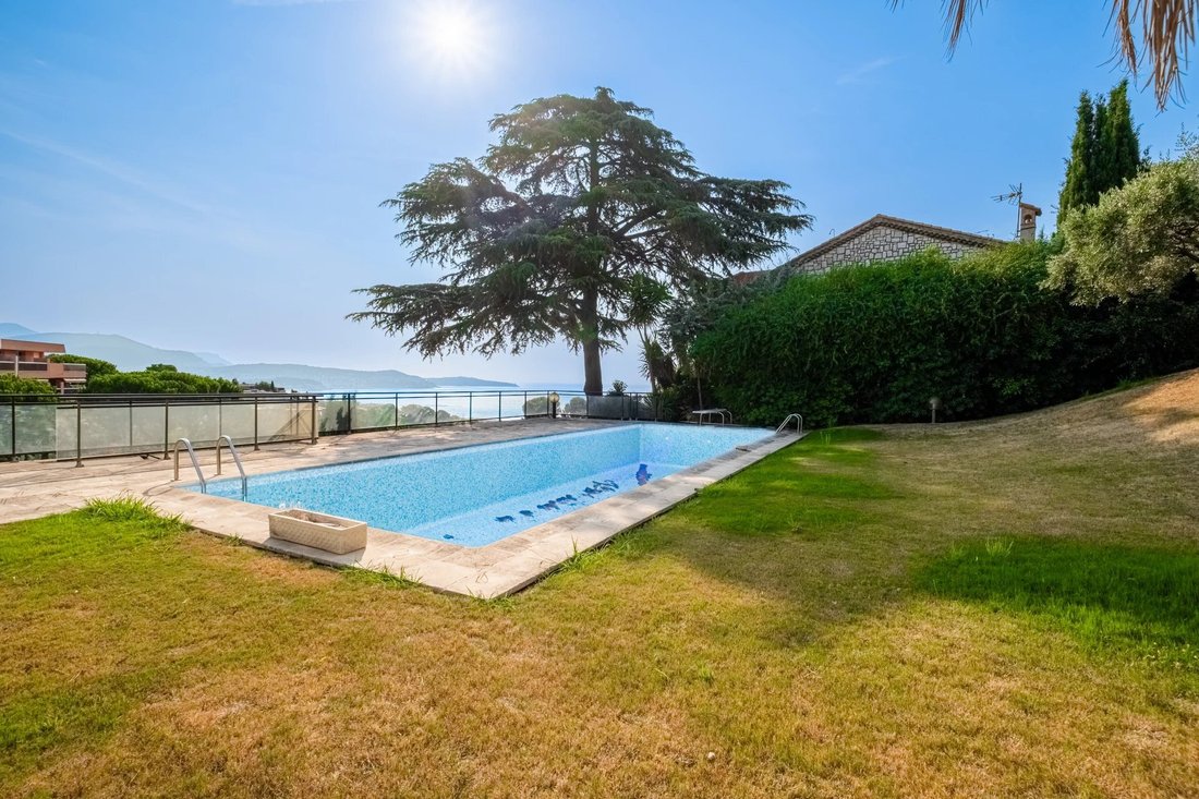 Villa in Lanterne, Nice, France 2 - 12463879