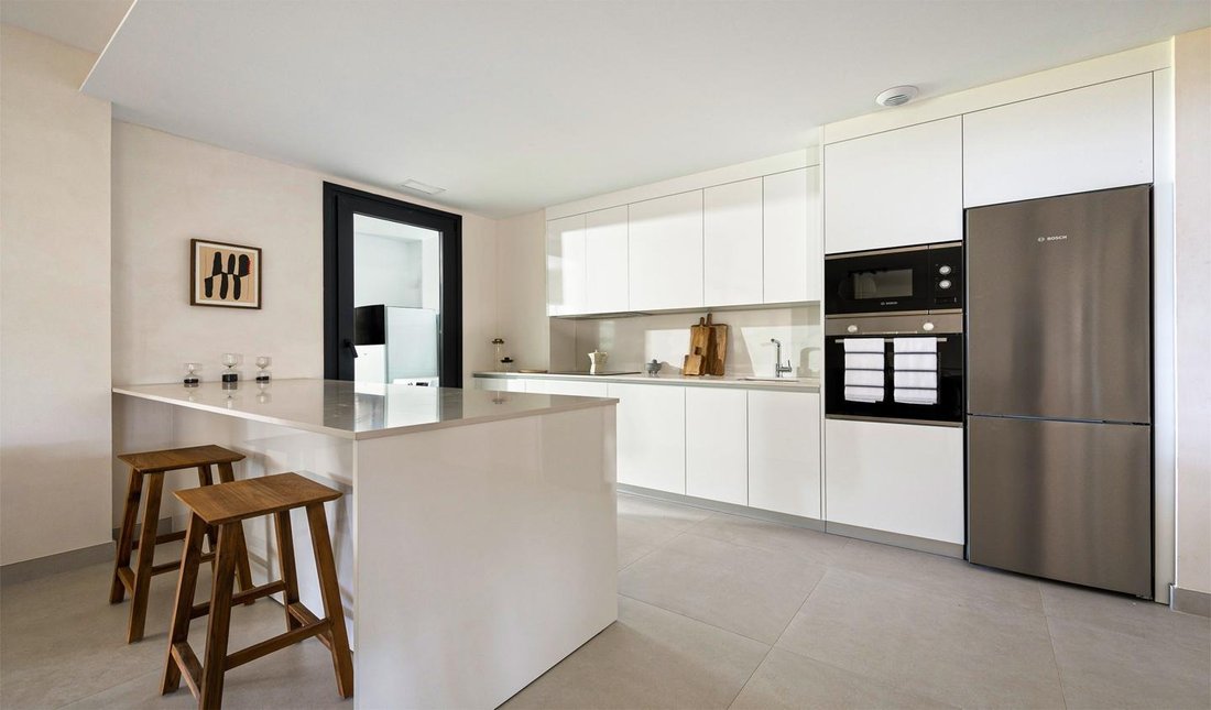 Penthouse in Marbella, Andalusia, Spain 5 - 18490323