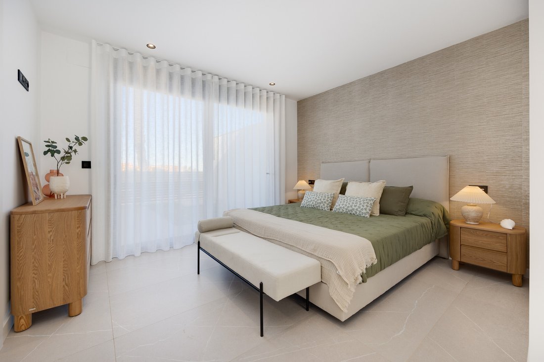 Villa in Torrevieja, Valencian Community, Spain 4 - 18490216