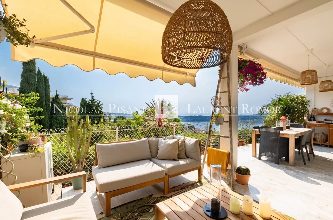 Apartamento en Le Port, Villefranche-sur-Mer, Francia 3 - 18490254