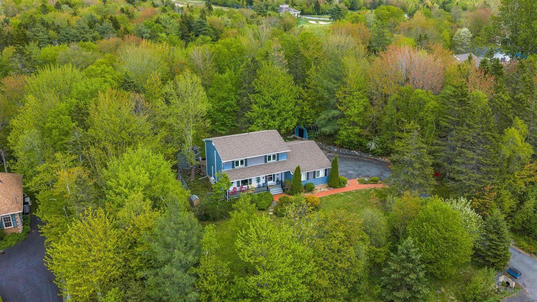 House in Loon Lake, Nova Scotia, Canada 1 - 18072096