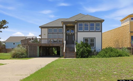 House in Avon, North Carolina, United States 1