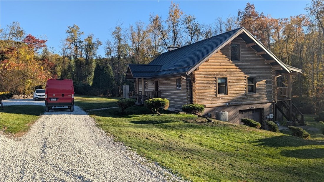 House in Burgettstown, Pennsylvania, United States 1 - 18489681