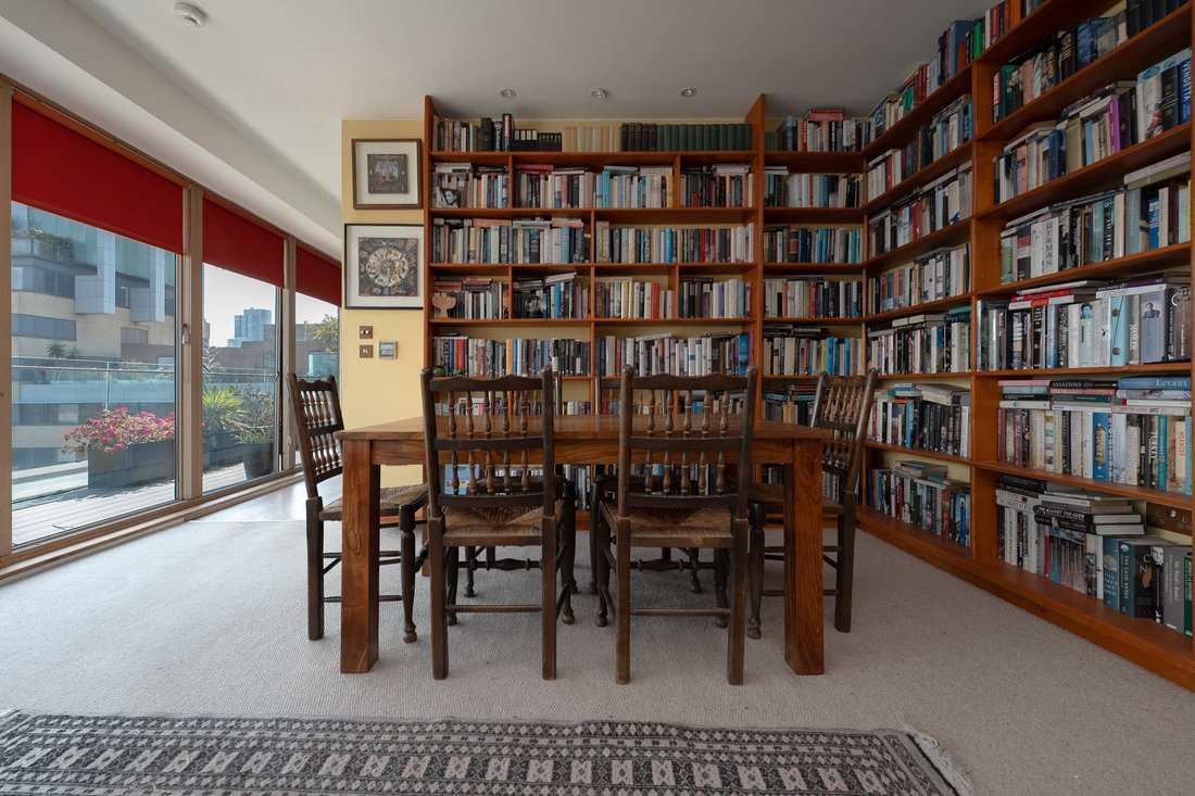 Apartment in De Beauvoir Town, Hackney, England 4 - 18489835
