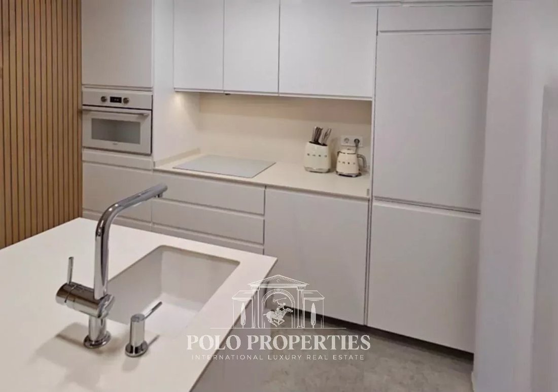 Apartment in Pozuelo de Alarcon, Comunidad de Madrid, Spain 4 - 18392438