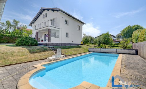 Villa in Biriatou, Nouvelle-Aquitaine, France 1