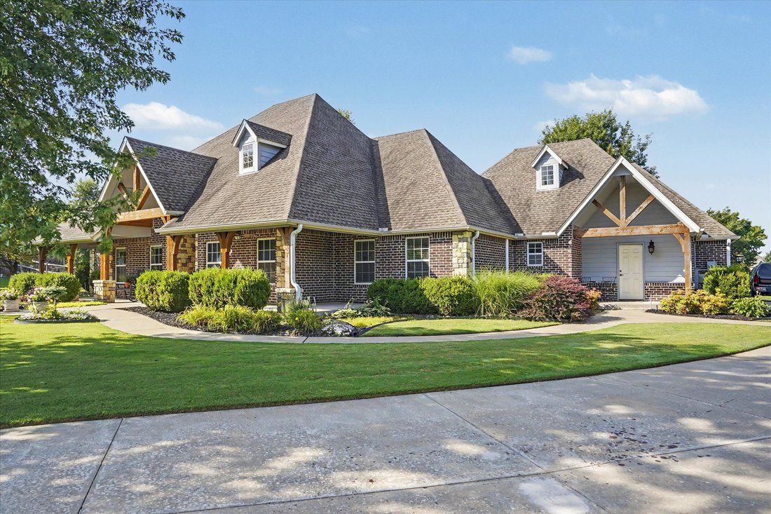 House in Owasso, Oklahoma, United States 3 - 18489657