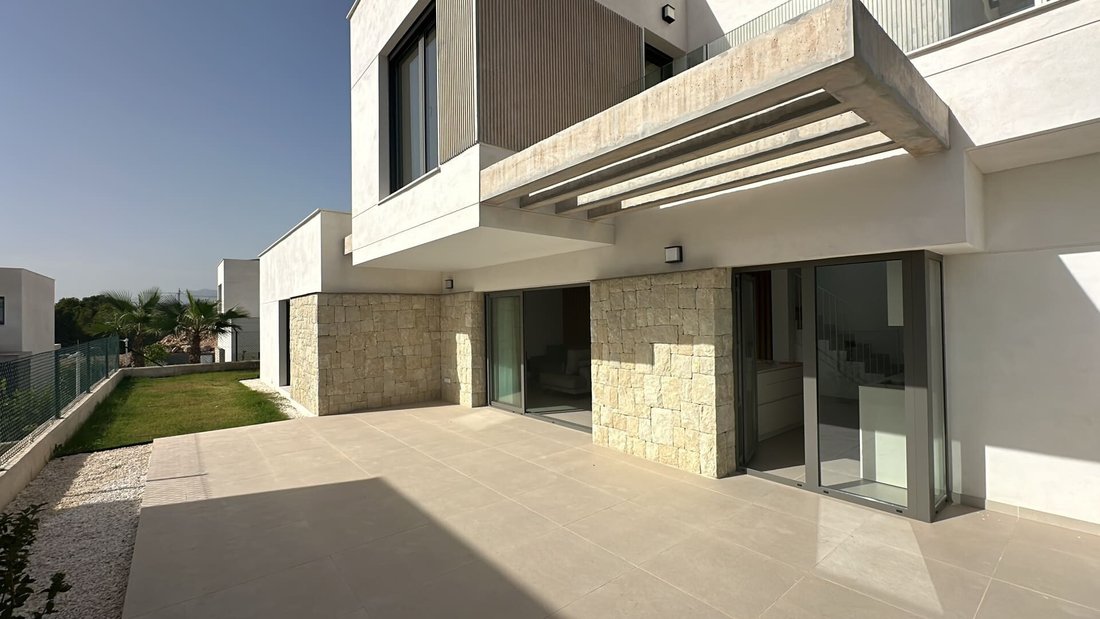 Villa in Finestrat, Valencian Community, Spain 3 - 18490257