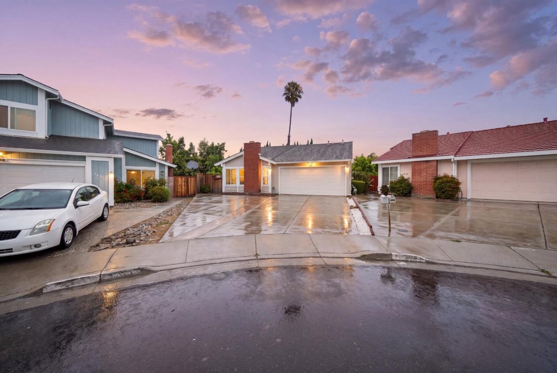House in San Jose, California, United States 3 - 18490273