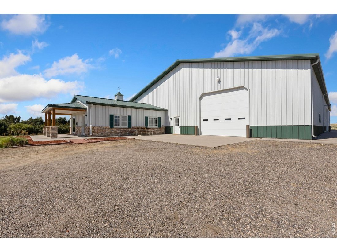 Wiggins, Colorado, United States 1 - 18489827