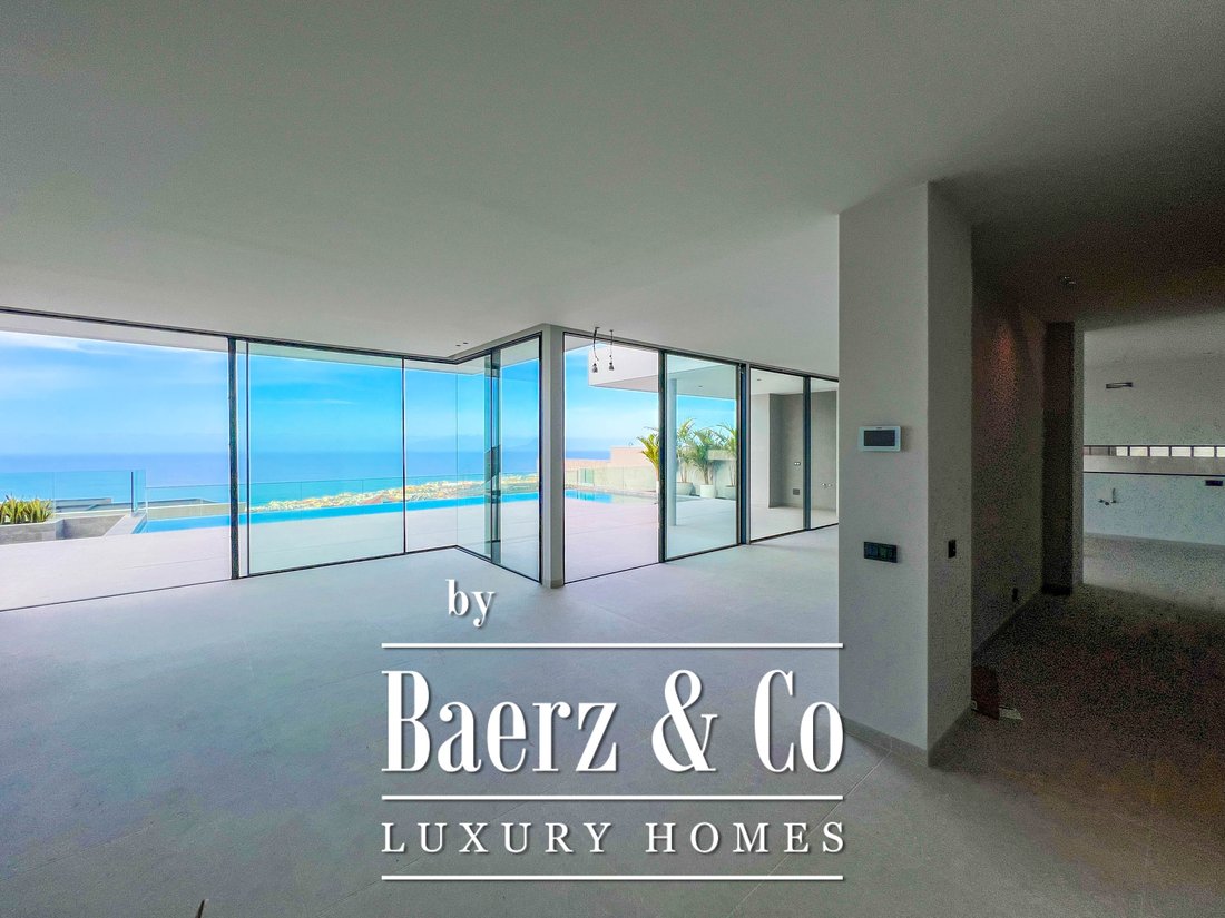 Villa in Costa Adeje, Adeje, Canary Islands 5 - 18490599