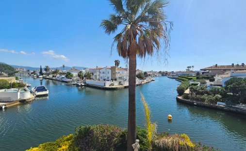 House in Empuriabrava, Catalonia, Spain 1