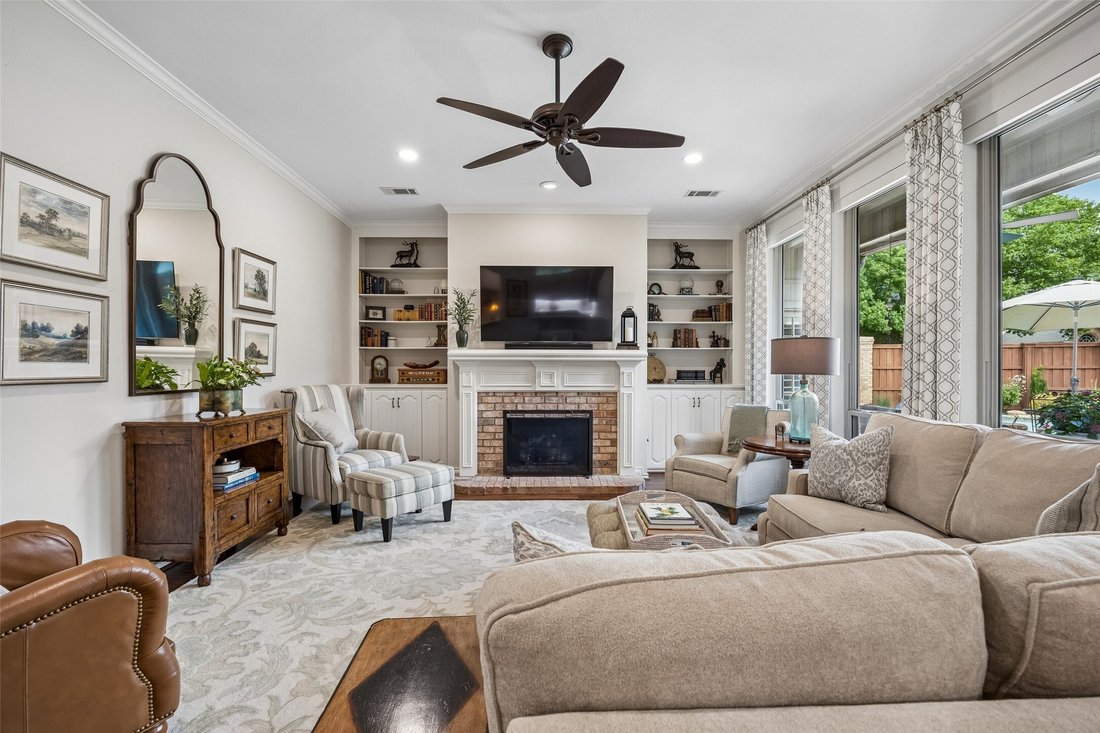 House in Plano, Texas, United States 4 - 18490996