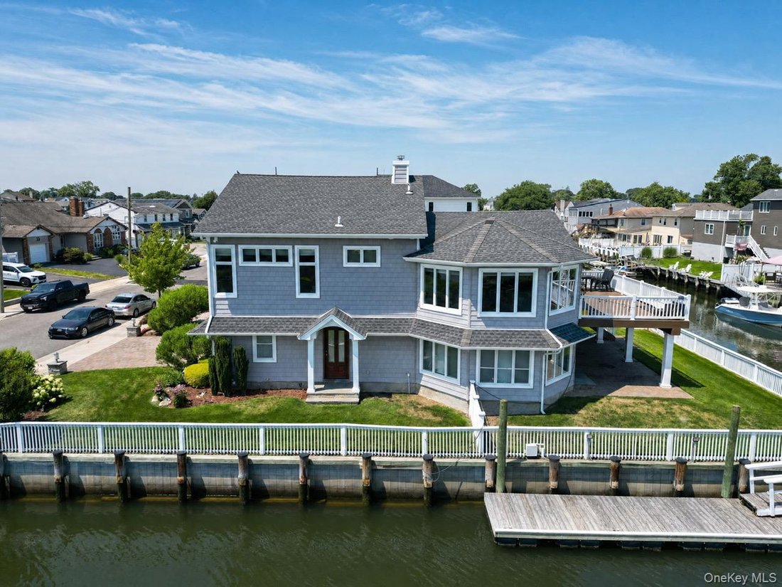 House in Oceanside, New York, United States 1 - 18490467