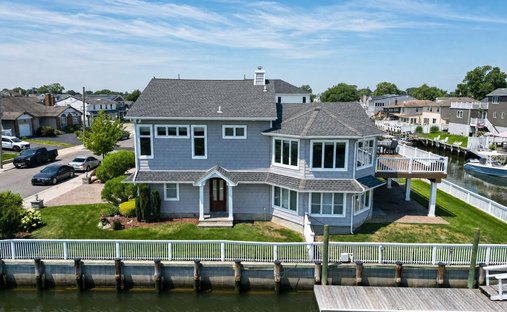 House in Oceanside, New York, United States 1