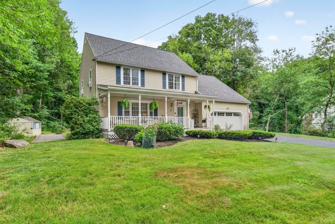 House in Londonderry, New Hampshire, United States 2 - 18490857