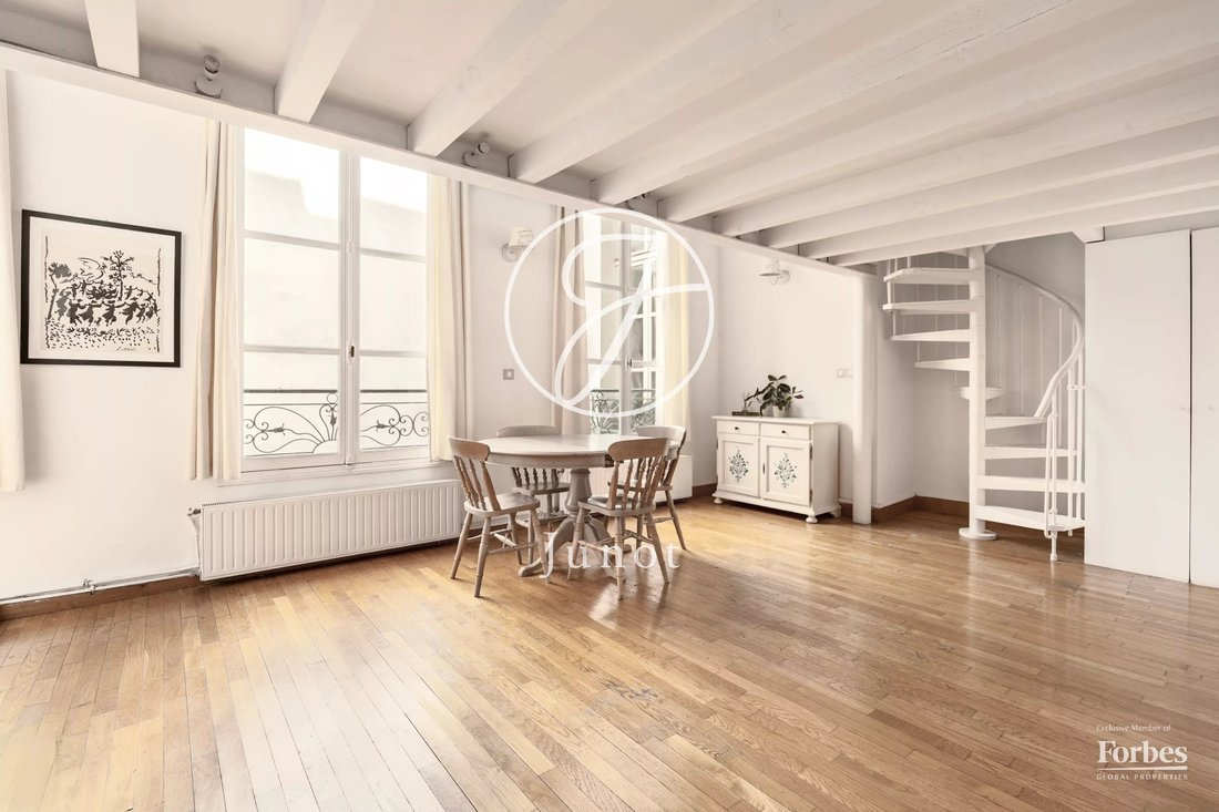 Apartment in Saint Merri, Paris 4e Arrondissement, Paris 3 - 18490292