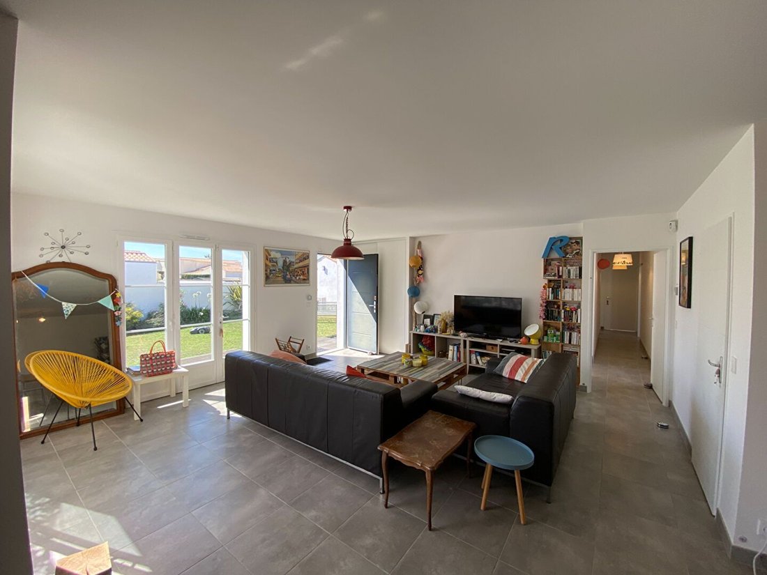 House in Saint-Denis-d'Oleron, Nouvelle-Aquitaine, France 4 - 18490639