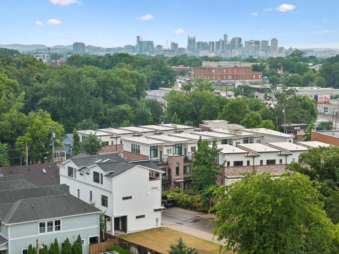 Co Op in Nashville, Tennessee, United States 3 - 18491144