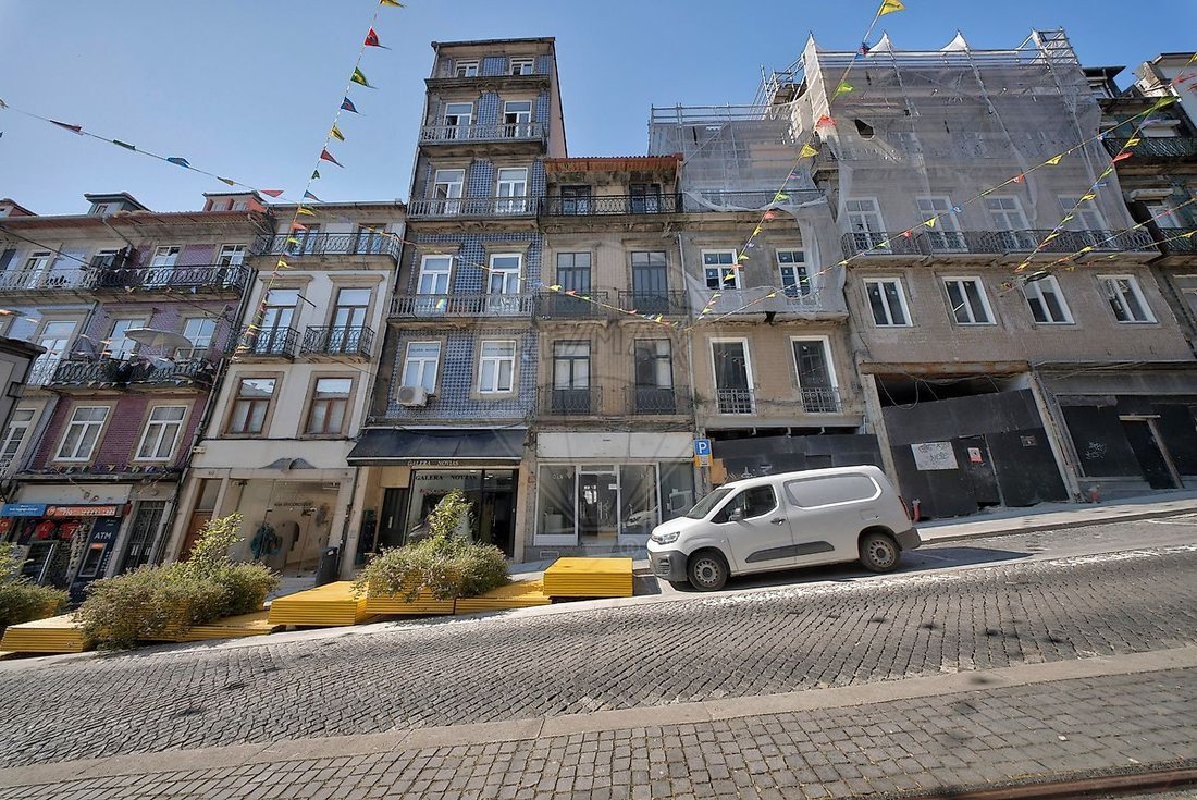 House in Cedofeita, Santo Ildefonso, Se, Miragaia, Sao Nicolau e Vitoria, Porto District, Portugal 1 - 18491925