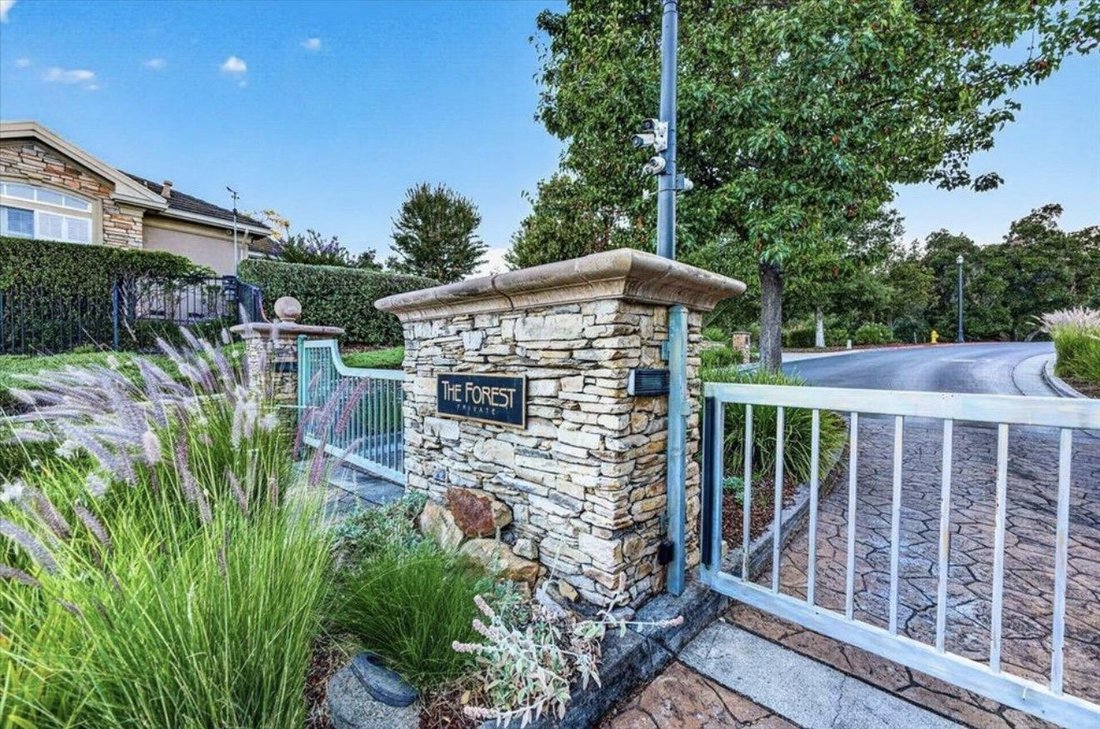 House in Gilroy, California, United States 3 - 18485728