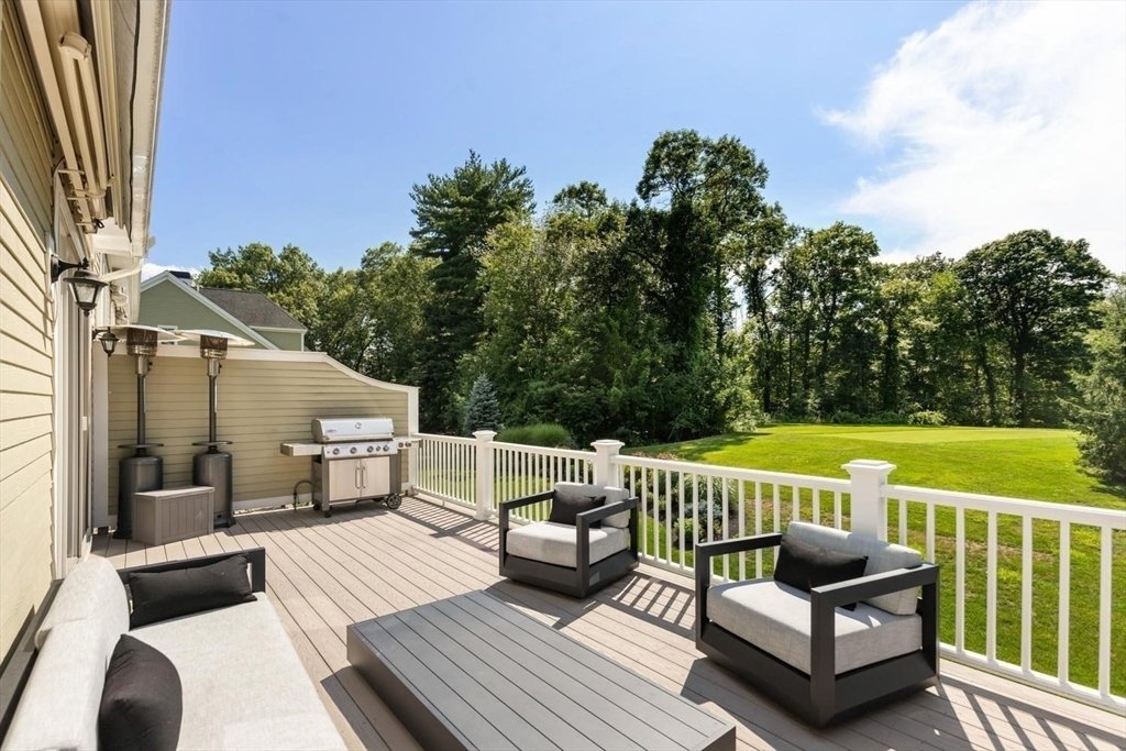 Condo in Andover, Massachusetts, United States 2 - 18490933