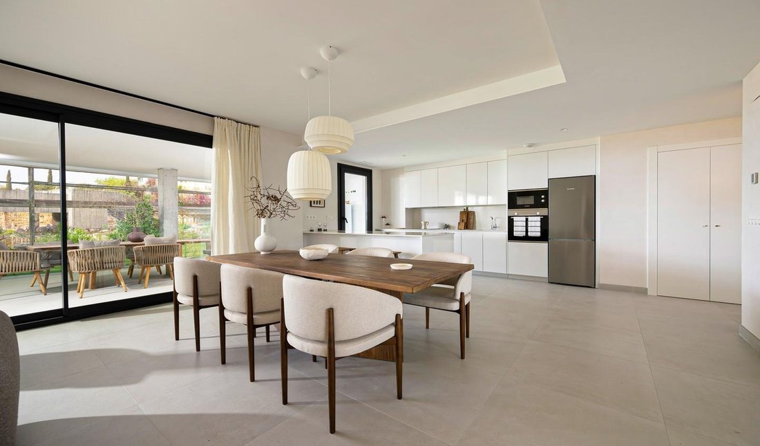Penthouse in Marbella, Andalusia, Spain 4 - 18490323