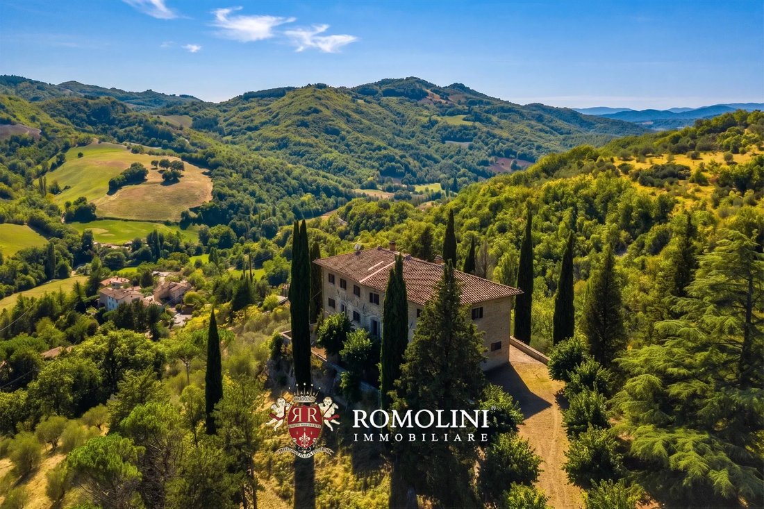Villa in Montone, Umbria, Italy 2 - 15664970