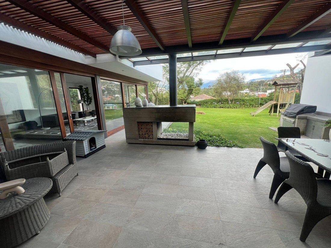 House in Quito, Pichincha, Ecuador 1 - 18491251
