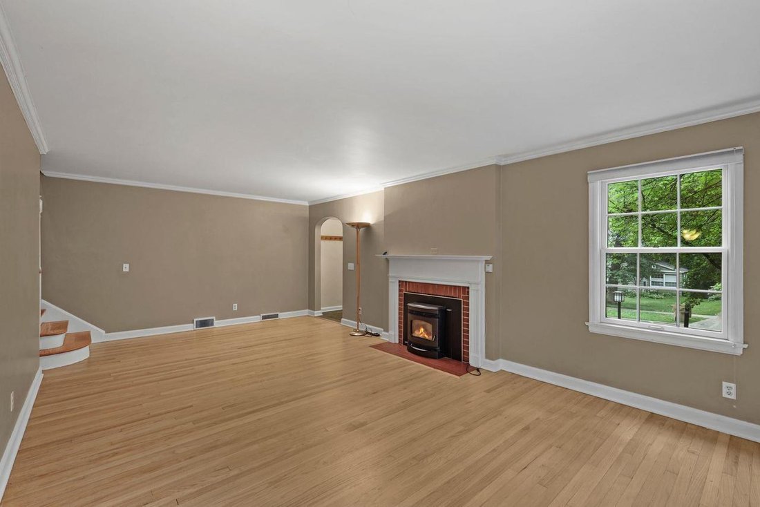 House in Fitchburg, Wisconsin, United States 5 - 18489746