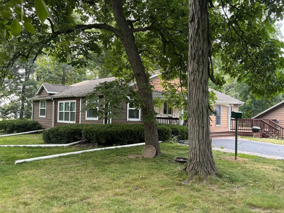 House in Yorkville, Wisconsin, United States 3 - 18489764