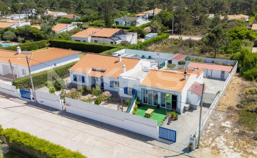 Villa in Aljezur, Algarve, Portugal 1