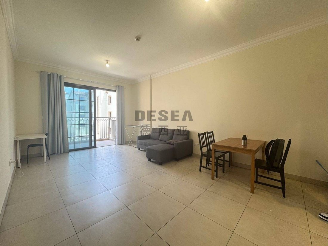 Apartment in Muhaisnah, Dubai, United Arab Emirates 2 - 18490422