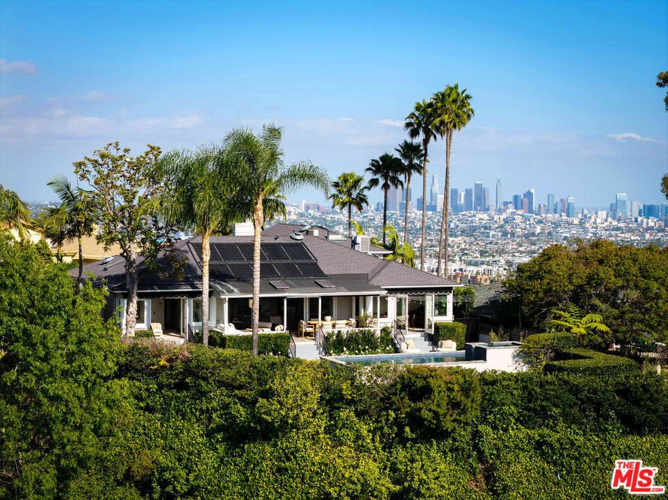 House in Los Angeles, California, United States 5 - 18489674