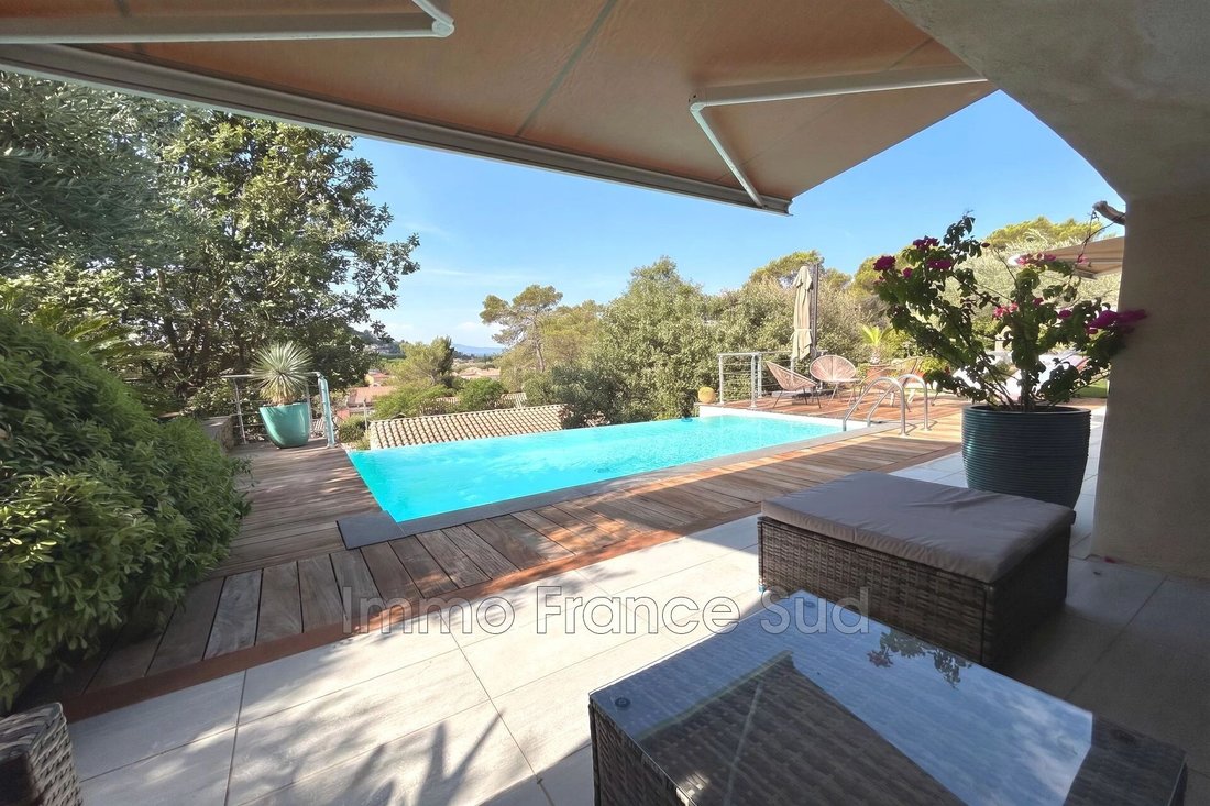 Villa in Sud, Vidauban, France 2 - 18491568