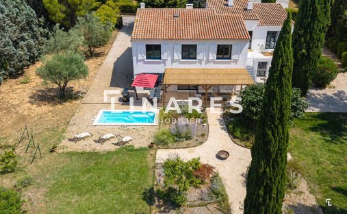 House in Grand Sud- Aix la Duranne, Aix-en-Provence, France 1